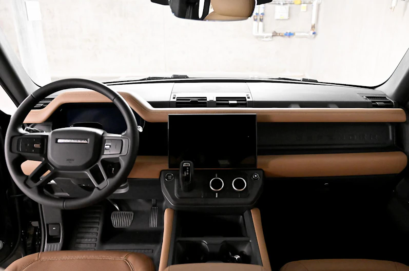 Fahrzeugbild LAND ROVER DEFENDER