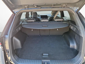 https://vehicle.imgix.net/4364928/b52ffd09-56f7-4565-8f39-e46001b8f433.jpg