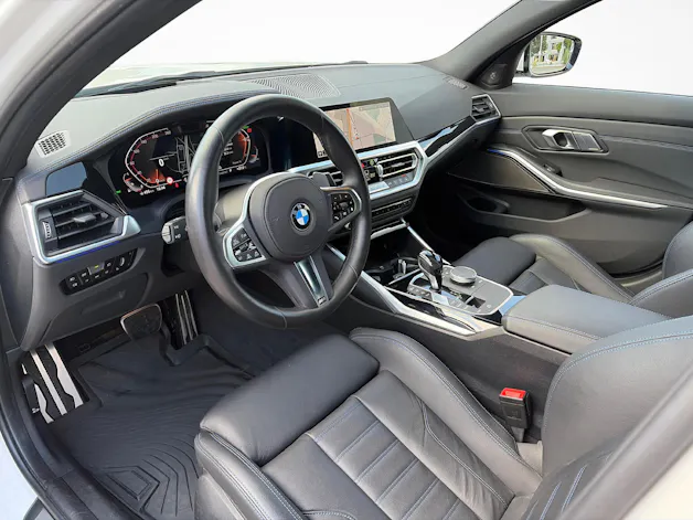 BMW 330i xDrive SAG M Sport