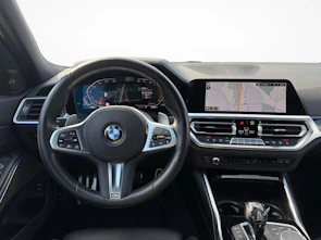 Fahrzeugbild BMW 330i xDrive SAG M Sport