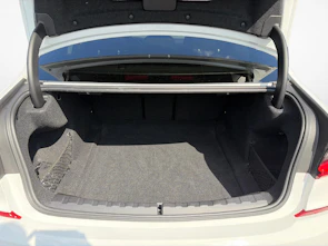 Fahrzeugbild BMW 330i xDrive SAG M Sport