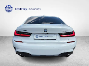 https://vehicle.imgix.net/4364930/e3ff7ba7-42e8-4e84-abb7-2a9ccb7dafb7.jpg