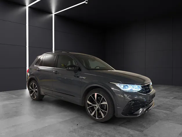VW Tiguan 2.0 TDI SCR R-Line DSG mit Anhängerkupplung abschwenkbar!