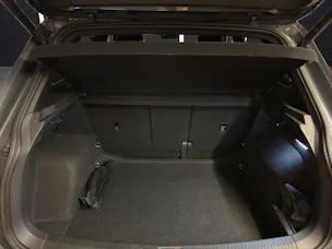 VW Tiguan 2.0 TDI SCR R-Line DSG mit Anhängerkupplung abschwenkbar!