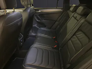 VW Tiguan 2.0 TDI SCR R-Line DSG mit Anhängerkupplung abschwenkbar!