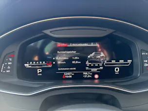Audi RS6 Avant 4.0 V8 TFSI quattro T-Tronic