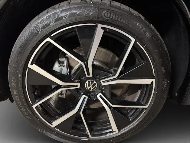 VW Tiguan 2.0 TSI R-Line DSG 4motion