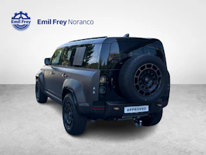 Fahrzeugbild LAND ROVER Defender 110 4.4 V8 Octa + Gancio traino elettrico