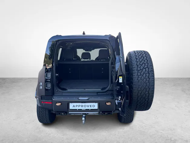 Land Rover Defender 110 4.4 V8 Octa + Gancio traino elettrico
