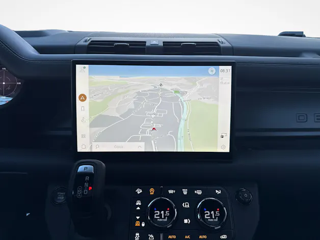 Land Rover Defender 110 4.4 V8 Octa + Gancio traino elettrico