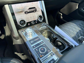 https://vehicle.imgix.net/4364995/e8ad29cc-7a18-4442-ab8e-d1a57094064e.jpg