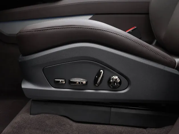 Porsche Cayenne S Electric