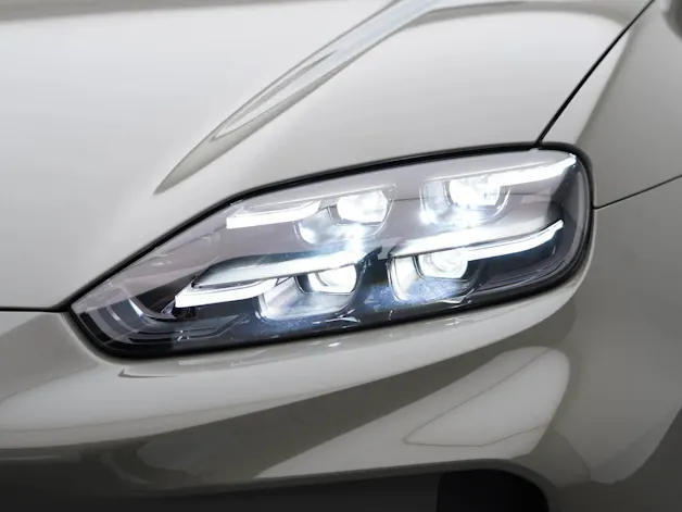 Porsche Cayenne S Electric