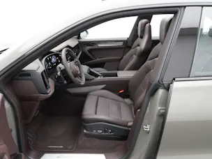 Porsche Cayenne S Electric