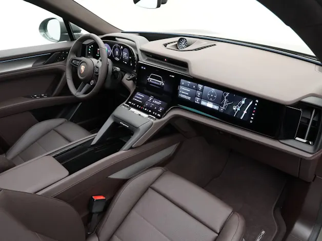 Porsche Cayenne S Electric