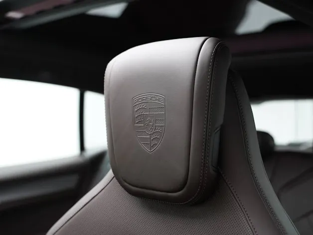Porsche Cayenne S Electric