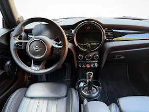 Mini Cabrio F57 1.5i Cooper