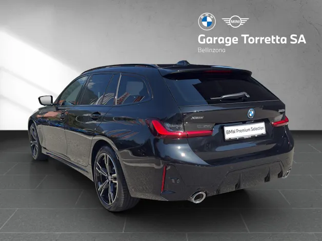 BMW 330e xDrive SAG Touring