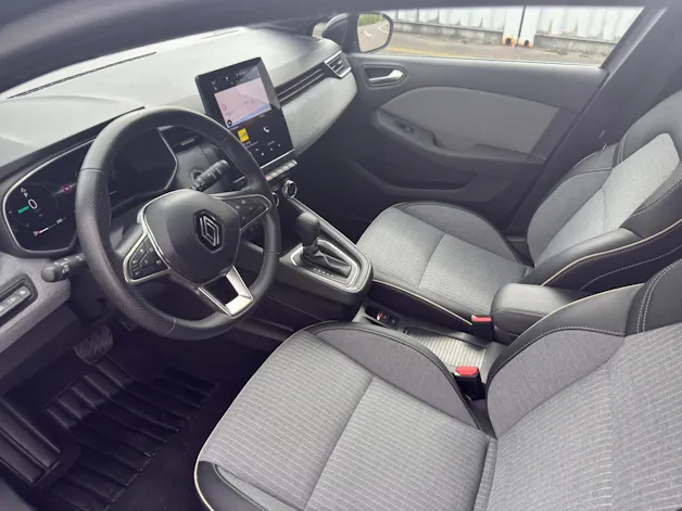 Renault Clio 1.6 E-Tech techno