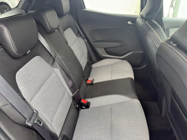 Renault Clio 1.6 E-Tech techno