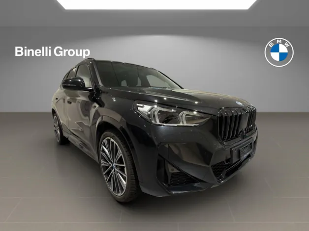 BMW X1 30e xDrive paddles