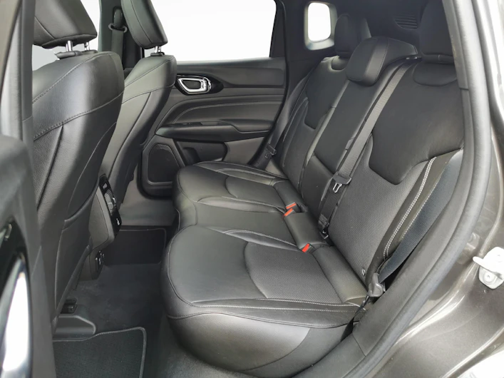 Fahrzeugbild JEEP COMPASS