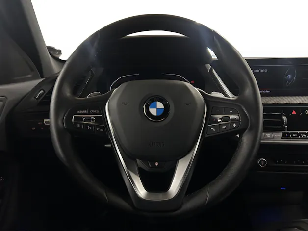 BMW 120d xDrive SAG