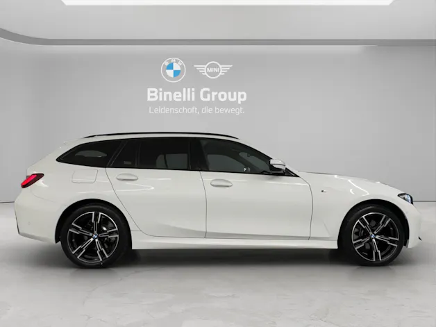 BMW 330e xDrive Touring