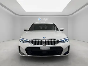 BMW 330e xDrive Touring