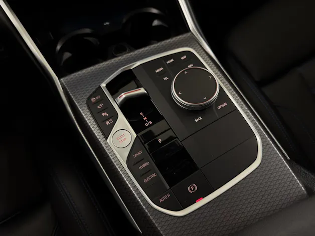 BMW 330e xDrive Touring