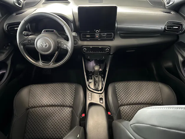 Toyota Yaris 1.5 VVT-i HSD Premium