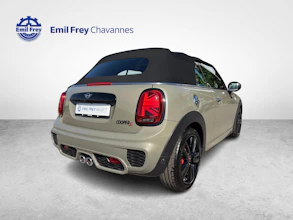 https://vehicle.imgix.net/4365222/1c916b3e-4879-41ae-b022-5870a34ad33e.jpg