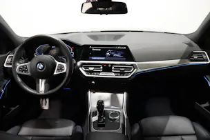 BMW 330e xDrive