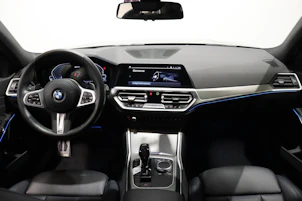 image du véhicule BMW 330e xDrive