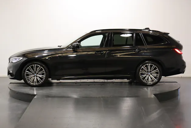 BMW 330e xDrive