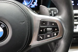 image du véhicule BMW 330e xDrive