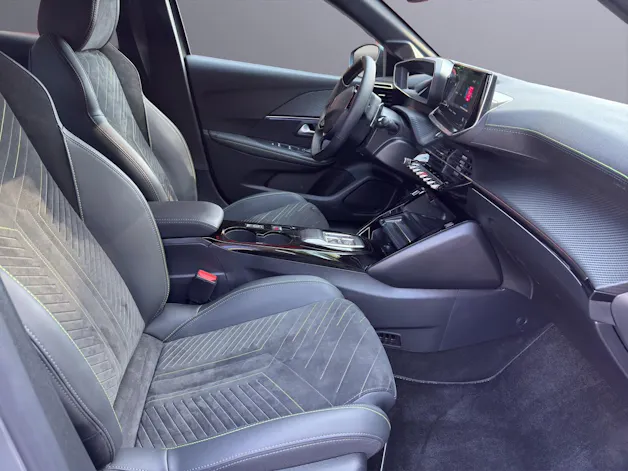 Peugeot 208 1.2 Hybrid GT