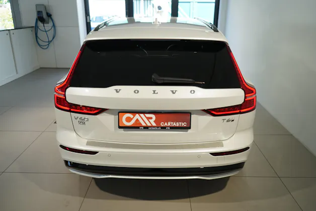 Volvo V60 2.0 T6 TE Plus Dark for Business eAWD