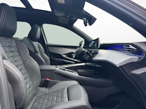 Fahrzeugbild PEUGEOT 5008 e-Launch Edition AWD