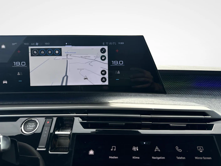Fahrzeugbild PEUGEOT 5008