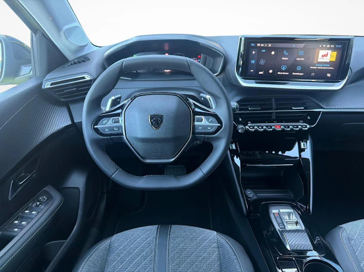 Fahrzeugbild PEUGEOT 208