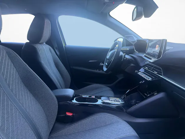 PEUGEOT 208 1.2 PureTech 100 Allure