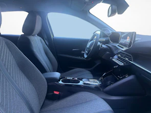 Fahrzeugbild PEUGEOT 208 1.2 PureTech 100 Allure