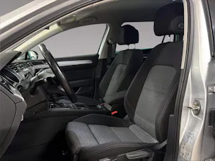 VW Passat Variant 2.0 TDI 122 Business DSG