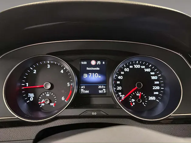 VW Passat Variant 2.0 TDI 122 Business DSG