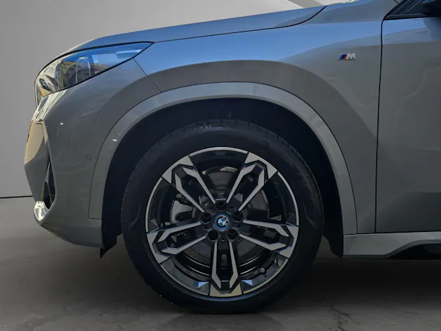 BMW iX1 30 xDrive M-Sport Paket