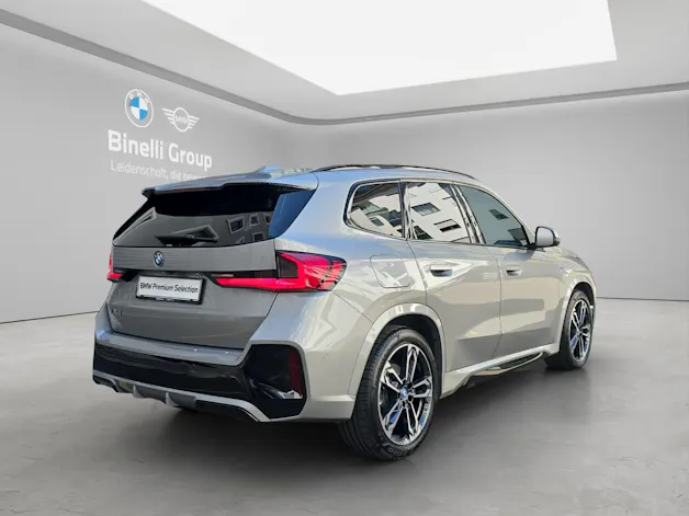 BMW iX1 30 xDrive M-Sport Paket