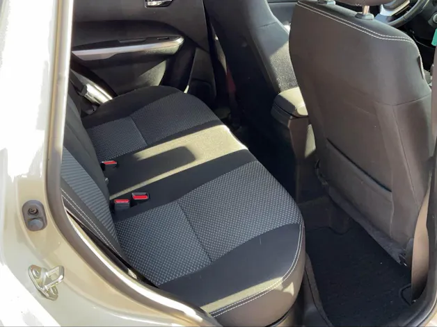 Suzuki Vitara 1.4 T Compact Top Hybrid 4x4