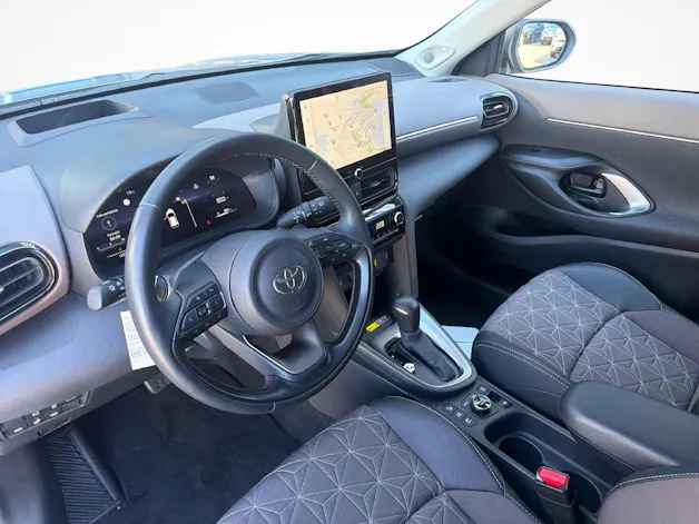 Toyota Yaris Cross 1.5 VVT-i HSD Premium AWD-i