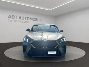 BMW X2 20i sDrive paddles